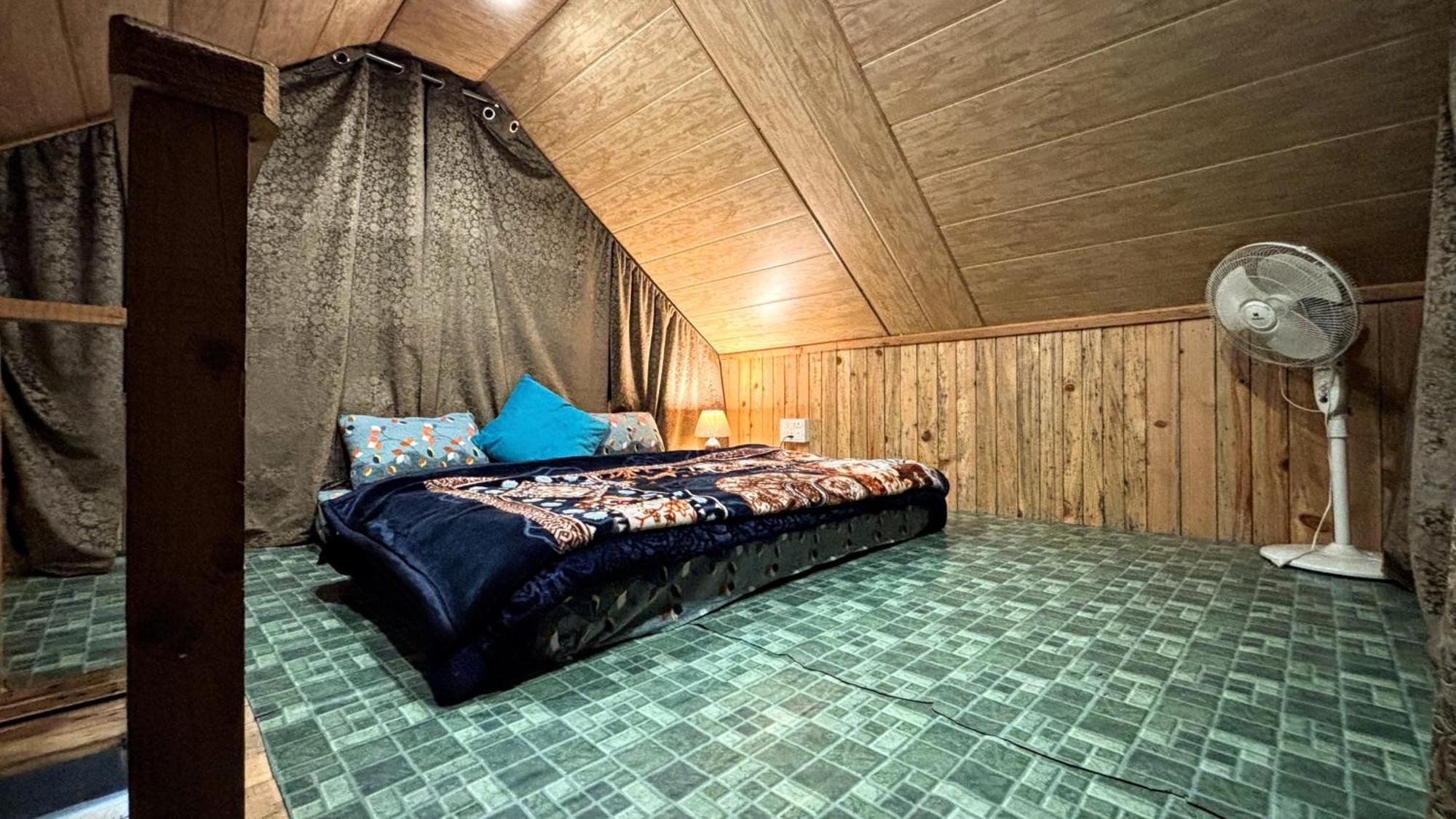 Jumboz Cabin كاسول المظهر الخارجي الصورة