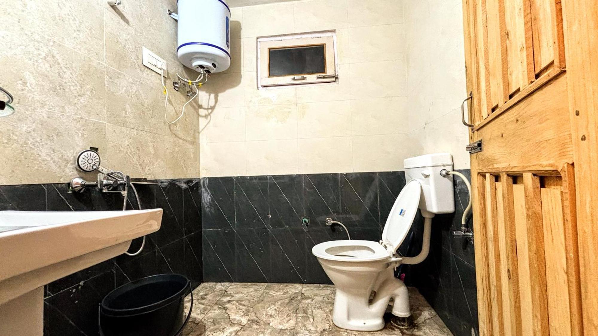 Jumboz Cabin كاسول المظهر الخارجي الصورة